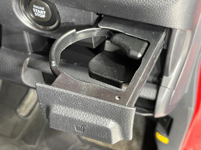 ハスラー Jスタイル 4WD SDナビ セーフティサポート 禁煙車 スマートキー HIDヘッド ETC シートヒーター ダウンヒルアシスト オートライト オートエアコン Bluetooth CD DVD再生 フルセグ(29枚目)