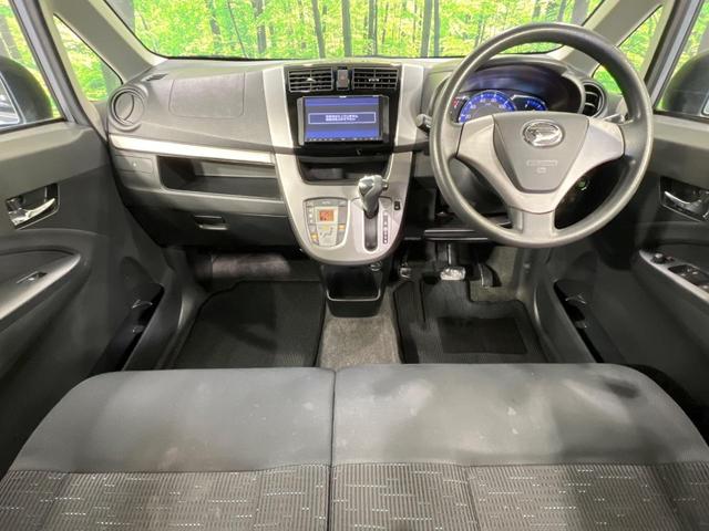 ムーヴ カスタム　Ｘ　ＳＡ　４ＷＤ　ＨＤＤナビ　スマートアシスト　禁煙車　スマートキー　ＬＥＤヘッド　純正１４インチアルミ　オートライト　オートエアコン　ＣＤ　ＤＶＤ再生　地デジ　アイドリングストップ（2枚目）