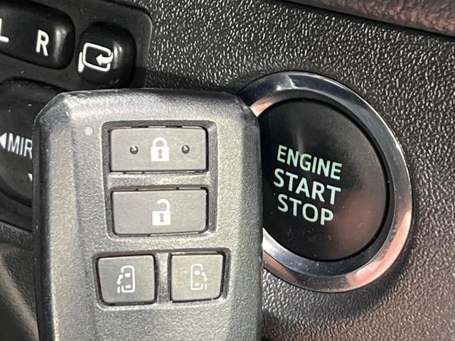 ハイエースバン ロングスーパーＧＬ　４ＷＤ　両側電動ドア　純正ＳＤナビ　１００Ｖ電源　禁煙車　スマートキー　ビルトインＥＴＣ　オートハイビーム　オートエアコン　純正１５インチアルミ　Ｂｌｕｅｔｏｏｔｈ　ＣＤ　ＤＶＤ再生（8枚目）