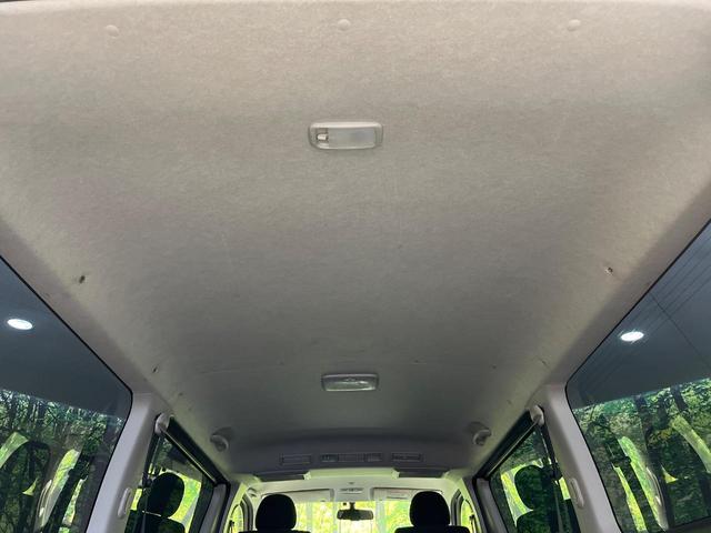 ハイエースバン ロングスーパーＧＬ　４ＷＤ　両側電動ドア　純正ＳＤナビ　１００Ｖ電源　禁煙車　スマートキー　ビルトインＥＴＣ　オートハイビーム　オートエアコン　純正１５インチアルミ　Ｂｌｕｅｔｏｏｔｈ　ＣＤ　ＤＶＤ再生（47枚目）
