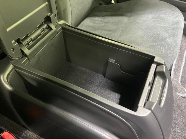 ハイエースバン ロングスーパーＧＬ　４ＷＤ　両側電動ドア　純正ＳＤナビ　１００Ｖ電源　禁煙車　スマートキー　ビルトインＥＴＣ　オートハイビーム　オートエアコン　純正１５インチアルミ　Ｂｌｕｅｔｏｏｔｈ　ＣＤ　ＤＶＤ再生（53枚目）