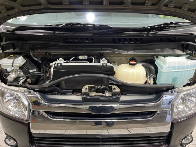 ハイエースバン ロングスーパーＧＬ　４ＷＤ　両側電動ドア　純正ＳＤナビ　１００Ｖ電源　禁煙車　スマートキー　ビルトインＥＴＣ　オートハイビーム　オートエアコン　純正１５インチアルミ　Ｂｌｕｅｔｏｏｔｈ　ＣＤ　ＤＶＤ再生（55枚目）