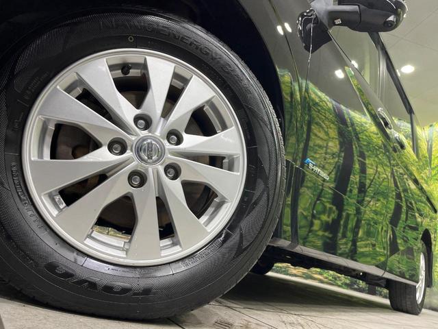 セレナ ハイウェイスター　４ＷＤ　純正９型ナビ　両側電動ドア　後席モニター　全周囲カメラ　エマージェンシーブレーキ　禁煙車　コーナーセンサー　スマートキー　ＬＥＤヘッド　ビルトインＥＴＣ　クルコン　オートエアコン（15枚目）