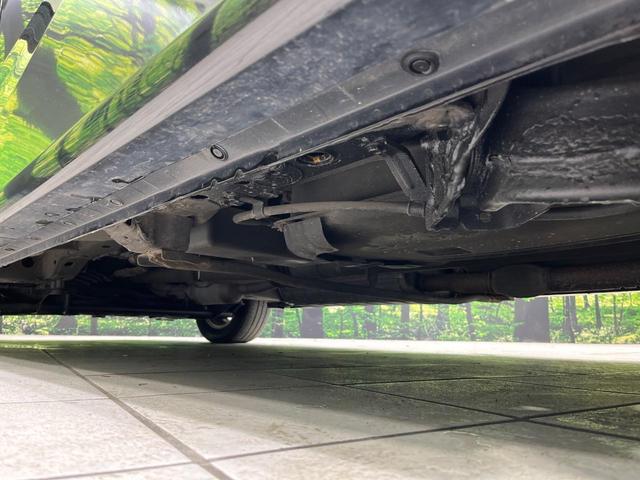 セレナ ハイウェイスター　４ＷＤ　純正９型ナビ　両側電動ドア　後席モニター　全周囲カメラ　エマージェンシーブレーキ　禁煙車　コーナーセンサー　スマートキー　ＬＥＤヘッド　ビルトインＥＴＣ　クルコン　オートエアコン（25枚目）