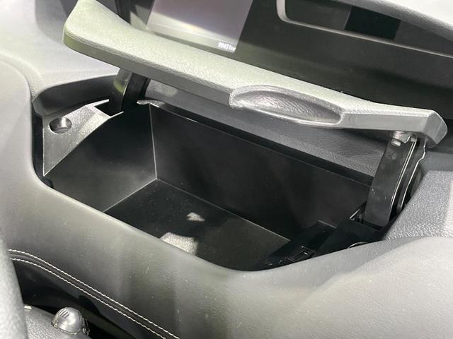 セレナ ハイウェイスター　４ＷＤ　純正９型ナビ　両側電動ドア　後席モニター　全周囲カメラ　エマージェンシーブレーキ　禁煙車　コーナーセンサー　スマートキー　ＬＥＤヘッド　ビルトインＥＴＣ　クルコン　オートエアコン（55枚目）