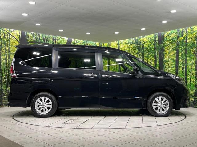 セレナ ハイウェイスター　４ＷＤ　純正９型ナビ　両側電動ドア　後席モニター　全周囲カメラ　エマージェンシーブレーキ　禁煙車　コーナーセンサー　スマートキー　ＬＥＤヘッド　ビルトインＥＴＣ　クルコン　オートエアコン（60枚目）