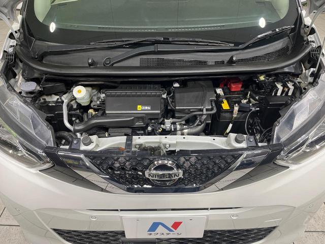 デイズ Ｘ　４ＷＤ　エマージェンシーブレーキ　バックカメラ　禁煙車　ドラレコ　コーナーセンサー　スマートキー　シートヒーター　純正１４インチアルミ　オートライト　オートエアコン　スマートキー　ＣＤ（19枚目）