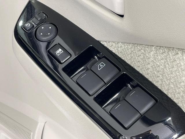 デイズ Ｘ　４ＷＤ　エマージェンシーブレーキ　バックカメラ　禁煙車　ドラレコ　コーナーセンサー　スマートキー　シートヒーター　純正１４インチアルミ　オートライト　オートエアコン　スマートキー　ＣＤ（31枚目）