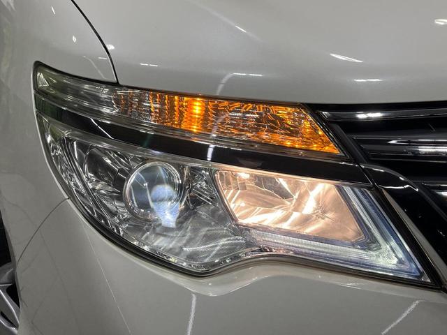 セレナ ハイウェイスター Vセレクション+セーフティII 4WD 禁煙車 純正ナビ 全方位カメラ 両側電動スライドドア 衝突軽減装置 ドライブレコーダー ETC HIDヘッド オートライト 純正15インチアルミ スマートキー Bluetooth再生(13枚目)