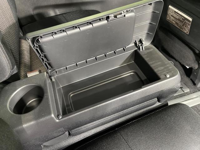 セレナ ハイウェイスター Vセレクション+セーフティII 4WD 禁煙車 純正ナビ 全方位カメラ 両側電動スライドドア 衝突軽減装置 ドライブレコーダー ETC HIDヘッド オートライト 純正15インチアルミ スマートキー Bluetooth再生(56枚目)