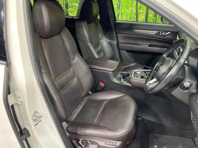 ＣＸ－８ ＸＤ　Ｌパッケージ　４ＷＤ　ディーゼルターボ　純正ナビ　全方位カメラ　黒革シート　衝突軽減装置　レーダークルーズ　パワーバックドア　ＬＥＤヘッド　コーナーセンサー　パワーシート　シートヒーター　シートクーラー　禁煙車（8枚目）