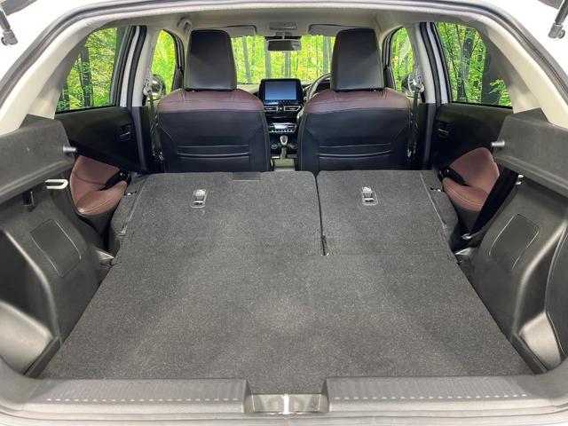 フロンクス ベースグレード　４ＷＤ　純正９インチナビ　全方位カメラ　セーフティサポート　アダプティブクルーズ　シートヒーター　ＬＥＤヘッド　オートハイビーム　ブラインドスポットモニター　ヘッドアップディスプレイ　禁煙車（11枚目）