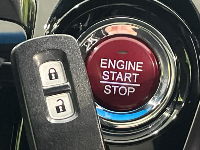 Ｎ－ＷＧＮカスタム Ｇ・Ｌパッケージ　４ＷＤ　禁煙車　純正ナビ　バックカメラ　クルーズコントロール　シートヒーター　ビルトインＥＴＣ　スマートキー　ＨＩＤヘッド　オートライト　純正１４インチアルミ　Ｂｌｕｅｔｏｏｔｈ再生　オートエアコン（8枚目）