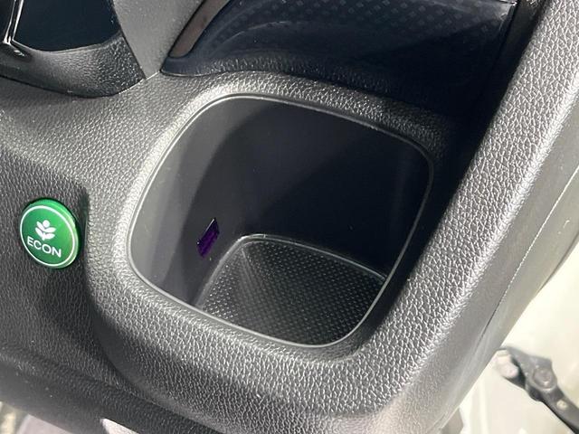 Ｎ－ＷＧＮカスタム Ｇ・Ｌパッケージ　４ＷＤ　禁煙車　純正ナビ　バックカメラ　クルーズコントロール　シートヒーター　ビルトインＥＴＣ　スマートキー　ＨＩＤヘッド　オートライト　純正１４インチアルミ　Ｂｌｕｅｔｏｏｔｈ再生　オートエアコン（38枚目）