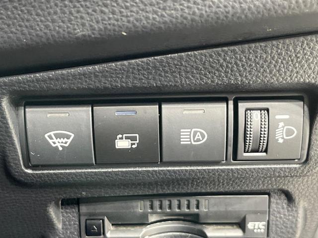 カローラクロス ハイブリッド　Ｇ　４ＷＤ　純正ディスプレイオーディオ　寒冷地仕様　バックカメラ　セーフティセンス　レーダークルーズ　禁煙車　ステアリングヒーター　ドラレコ　ＥＴＣ　ＬＥＤヘッド　スマートキー　オートマチックハイビーム（6枚目）