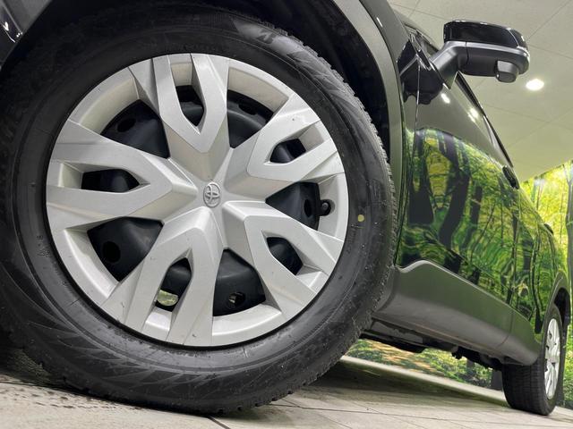 カローラクロス ハイブリッド　Ｇ　４ＷＤ　純正ディスプレイオーディオ　寒冷地仕様　バックカメラ　セーフティセンス　レーダークルーズ　禁煙車　ステアリングヒーター　ドラレコ　ＥＴＣ　ＬＥＤヘッド　スマートキー　オートマチックハイビーム（14枚目）