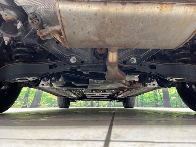 カローラクロス ハイブリッド　Ｇ　４ＷＤ　純正ディスプレイオーディオ　寒冷地仕様　バックカメラ　セーフティセンス　レーダークルーズ　禁煙車　ステアリングヒーター　ドラレコ　ＥＴＣ　ＬＥＤヘッド　スマートキー　オートマチックハイビーム（20枚目）