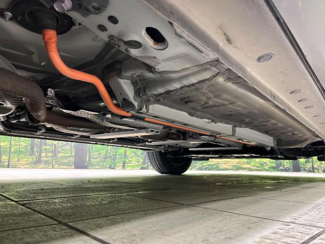 カローラクロス ハイブリッド　Ｇ　４ＷＤ　純正ディスプレイオーディオ　寒冷地仕様　バックカメラ　セーフティセンス　レーダークルーズ　禁煙車　ステアリングヒーター　ドラレコ　ＥＴＣ　ＬＥＤヘッド　スマートキー　オートマチックハイビーム（24枚目）