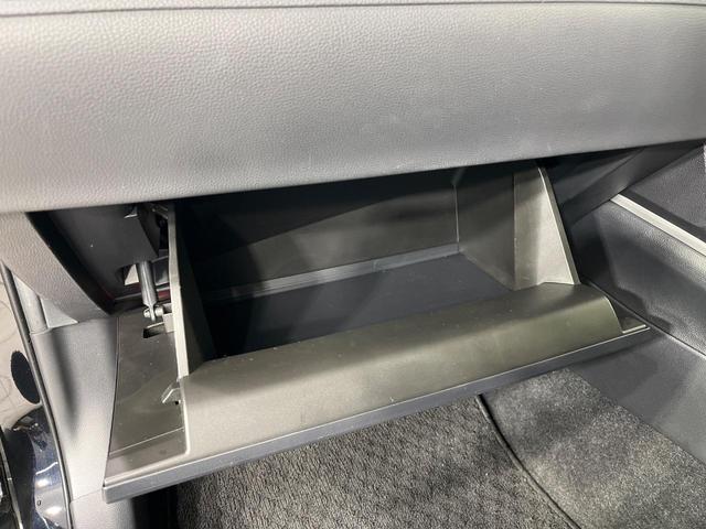 カローラクロス ハイブリッド　Ｇ　４ＷＤ　純正ディスプレイオーディオ　寒冷地仕様　バックカメラ　セーフティセンス　レーダークルーズ　禁煙車　ステアリングヒーター　ドラレコ　ＥＴＣ　ＬＥＤヘッド　スマートキー　オートマチックハイビーム（39枚目）