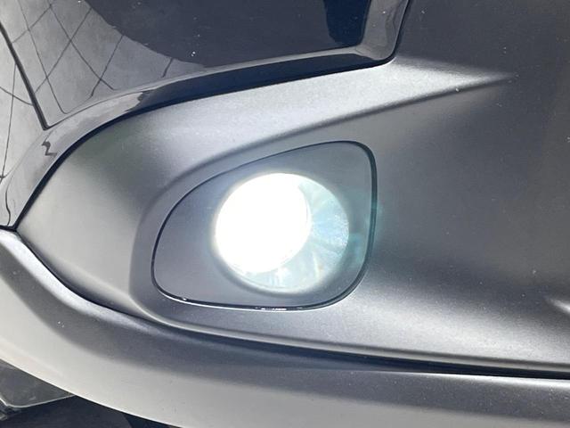 カローラクロス ハイブリッド　Ｇ　４ＷＤ　純正ディスプレイオーディオ　寒冷地仕様　バックカメラ　セーフティセンス　レーダークルーズ　禁煙車　ステアリングヒーター　ドラレコ　ＥＴＣ　ＬＥＤヘッド　スマートキー　オートマチックハイビーム（58枚目）