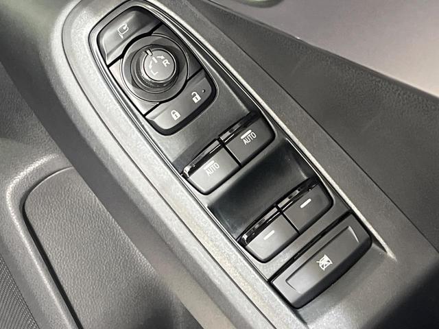 インプレッサ ＳＴ　４ＷＤ　純正１１．６型ナビ　全周囲カメラ　アイサイトセーフティプラス　レーダークルーズ　禁煙車　シートヒーター　ＥＴＣ　ステアリングヒーター　ＬＥＤヘッド　スマートキー　オートライト　オートエアコン（34枚目）