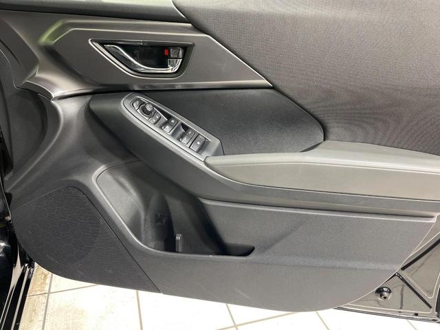 インプレッサ ＳＴ　４ＷＤ　純正１１．６型ナビ　全周囲カメラ　アイサイトセーフティプラス　レーダークルーズ　禁煙車　シートヒーター　ＥＴＣ　ステアリングヒーター　ＬＥＤヘッド　スマートキー　オートライト　オートエアコン（53枚目）