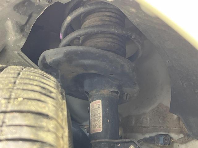 ノート Ｘ　ＦＯＵＲ　４ＷＤ　純正９インチディスプレイオーディオ　バックカメラ　ドラレコ　ＥＴＣ　禁煙車　全方位運転支援システム　ステアリングヒーター　前席シートヒーター　ハイビームアシスト　革巻きステアリング（24枚目）