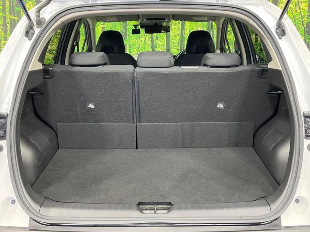 ノート Ｘ　ＦＯＵＲ　４ＷＤ　純正９インチディスプレイオーディオ　バックカメラ　ドラレコ　ＥＴＣ　禁煙車　全方位運転支援システム　ステアリングヒーター　前席シートヒーター　ハイビームアシスト　革巻きステアリング（41枚目）