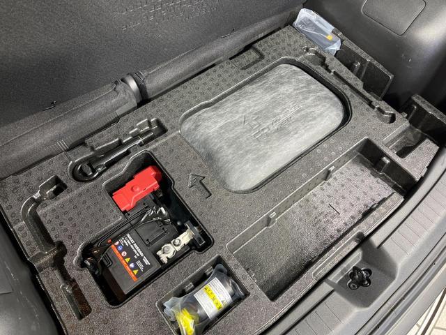 ノート Ｘ　ＦＯＵＲ　４ＷＤ　純正９インチディスプレイオーディオ　バックカメラ　ドラレコ　ＥＴＣ　禁煙車　全方位運転支援システム　ステアリングヒーター　前席シートヒーター　ハイビームアシスト　革巻きステアリング（54枚目）