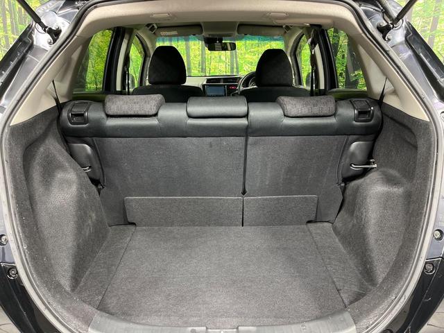 フィット １３Ｇ・Ｓパッケージ　４ＷＤ　禁煙車　純正ナビ　バックカメラ　衝突軽減装置　ＥＴＣ　ＬＥＤヘッド　オートライト　純正１５インチアルミ　オートエアコン　ステアリングスイッチ　Ｂｌｕｅｔｏｏｔｈ再生　電動格納ミラー（42枚目）