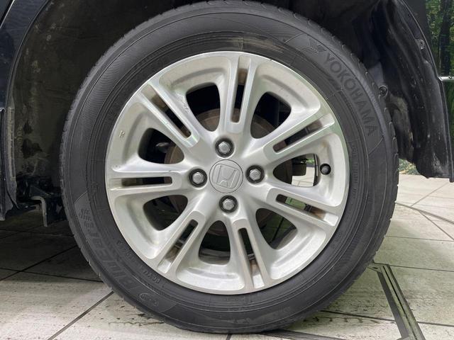 フィット １３Ｇ・Ｓパッケージ　４ＷＤ　禁煙車　純正ナビ　バックカメラ　衝突軽減装置　ＥＴＣ　ＬＥＤヘッド　オートライト　純正１５インチアルミ　オートエアコン　ステアリングスイッチ　Ｂｌｕｅｔｏｏｔｈ再生　電動格納ミラー（59枚目）