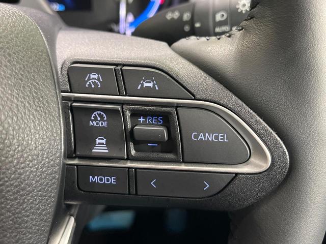 ノア ハイブリッドＳ－Ｚ　４ＷＤ　純正１０．５インチナビ　フリップダウンモニター　全方位カメラ　両側電動スライド　パワーバックドア　シートヒーター　ステアリングヒーター　プロジェクター式ＬＥＤヘッド　ドラレコ　ＥＴＣ　禁煙車（9枚目）