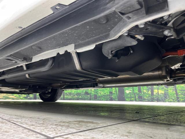 ノア ハイブリッドＳ－Ｚ　４ＷＤ　純正１０．５インチナビ　フリップダウンモニター　全方位カメラ　両側電動スライド　パワーバックドア　シートヒーター　ステアリングヒーター　プロジェクター式ＬＥＤヘッド　ドラレコ　ＥＴＣ　禁煙車（25枚目）