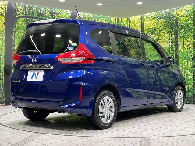 フリード+ G 4WD 純正インターナビ バックカメラ 電動スライドドア シートヒーター スマートキー ETC オートエアコン ステアリングスイッチ Bluetooth再生 アイドリングストップ 禁煙車(18枚目)