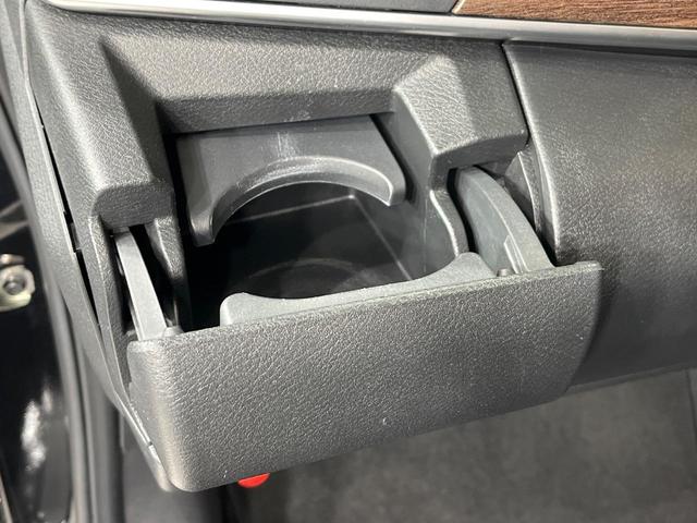 オーラ Ｇ　ＦＯＵＲ　４ＷＤ　純正９インチナビ　全周囲カメラ　エマージェンシーブレーキ　プロパイロット　禁煙車　シートヒーター　ＥＴＣ　ステアリングヒーター　スマートキー　ＬＥＤヘッド　オートマチックハイビーム（47枚目）