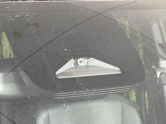 ヴォクシー Ｓ－Ｚ　４ＷＤ　純正１０．５インチナビ　バックカメラ　両側電動スライドドア　寒冷地仕様　セーフティセンス　ＬＥＤヘッド　オートハイビーム　レーダークルーズ　ドラレコ　ＥＴＣ２．０　シートヒーター　禁煙車（6枚目）