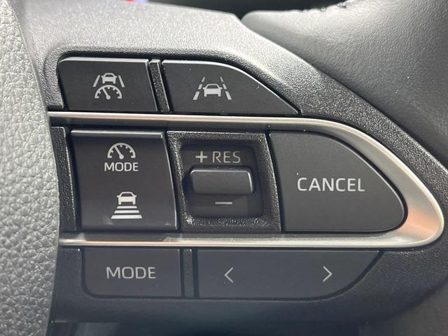 ヴォクシー Ｓ－Ｚ　４ＷＤ　純正１０．５インチナビ　バックカメラ　両側電動スライドドア　寒冷地仕様　セーフティセンス　ＬＥＤヘッド　オートハイビーム　レーダークルーズ　ドラレコ　ＥＴＣ２．０　シートヒーター　禁煙車（7枚目）