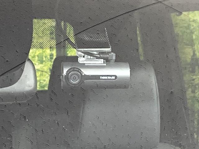 ヴォクシー Ｓ－Ｚ　４ＷＤ　純正１０．５インチナビ　バックカメラ　両側電動スライドドア　寒冷地仕様　セーフティセンス　ＬＥＤヘッド　オートハイビーム　レーダークルーズ　ドラレコ　ＥＴＣ２．０　シートヒーター　禁煙車（32枚目）