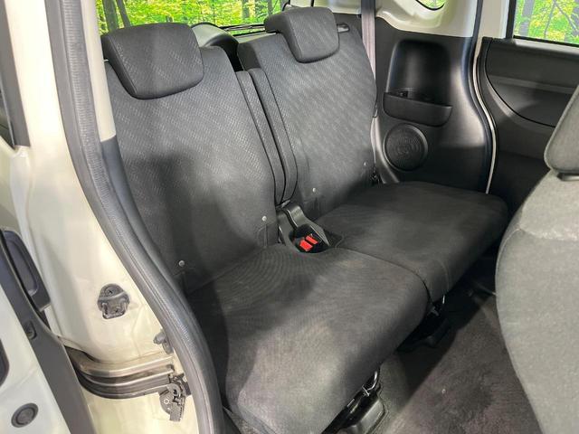 Ｎ－ＢＯＸカスタム Ｇ　ＳＳパッケージ　４ＷＤ　禁煙車　ＳＤナビ　後席モニター　両側電動スライドドア　スマートキー　ＨＩＤヘッド　オートライト　ステアリングスイッチ　オートエアコン　横滑り防止装置（10枚目）
