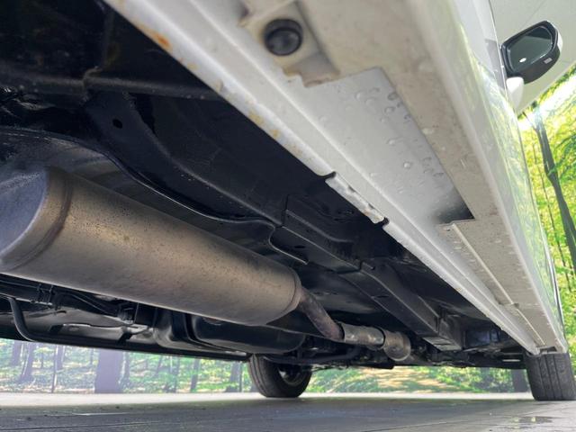 Ｎ－ＢＯＸカスタム Ｇ　ＳＳパッケージ　４ＷＤ　禁煙車　ＳＤナビ　後席モニター　両側電動スライドドア　スマートキー　ＨＩＤヘッド　オートライト　ステアリングスイッチ　オートエアコン　横滑り防止装置（22枚目）