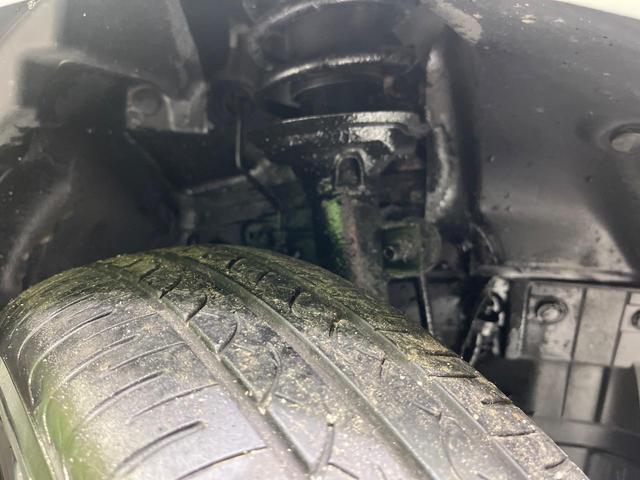 Ｎ－ＢＯＸカスタム Ｇ　ＳＳパッケージ　４ＷＤ　禁煙車　ＳＤナビ　後席モニター　両側電動スライドドア　スマートキー　ＨＩＤヘッド　オートライト　ステアリングスイッチ　オートエアコン　横滑り防止装置（24枚目）