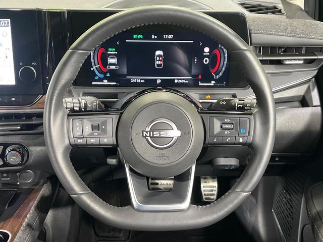 オーラ G FOUR 4WD 純正9インチナビ BOSEサウンド 全方位カメラ プロパイロット ETC2.0 衝突軽減装置 コーナーセンサー デジタルミラー LEDヘッド ステアリングヒーター シートヒーター 禁煙車(12枚目)