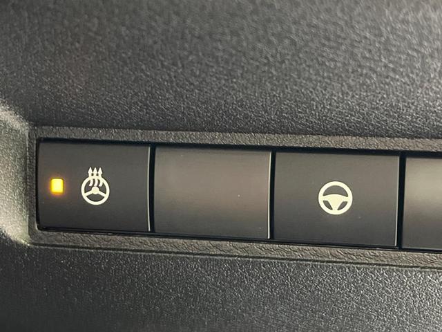 オーラ G FOUR 4WD 純正9インチナビ BOSEサウンド 全方位カメラ プロパイロット ETC2.0 衝突軽減装置 コーナーセンサー デジタルミラー LEDヘッド ステアリングヒーター シートヒーター 禁煙車(39枚目)