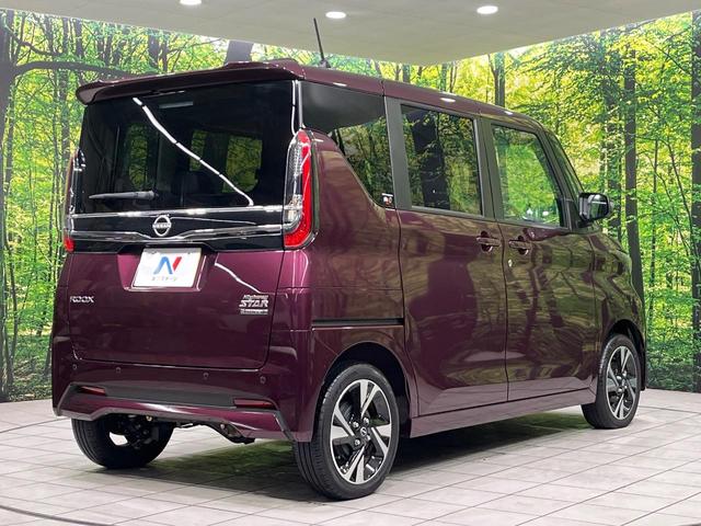 ルークス ハイウェイスター　Ｇターボプロパイロットエディション　４ＷＤ　純正９インチナビ　全方位カメラ　両側電動スライドドア　プロパイロット　エマージェンシーブレーキ　シートヒーター　ステアリングヒーター　ＥＴＣ　ドラレコ　スマートキー　ＬＥＤヘッド　禁煙車（18枚目）