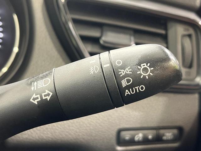 エクストレイル 20Xi 4WD 8インチナビ 全方位カメラ プロパイロット 衝突軽減装置 LEDヘッド スマートキー ドライブレコーダー ETC パワーバックドア ステアリングスイッチ 純正18インチアルミ 禁煙車(39枚目)