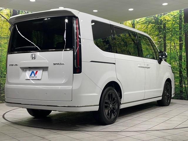 ステップワゴン スパーダ　４ＷＤ　ＳＤナビ　バックカメラ　ホンダセンシング　両側電動スライド　パワーバックドア　アダプティブクルーズ　ＬＥＤヘッド　ＥＴＣ　ドライブレコーダー　シートヒーター　Ｂｌｕｅｔｏｏｔｈ再生　禁煙車（19枚目）