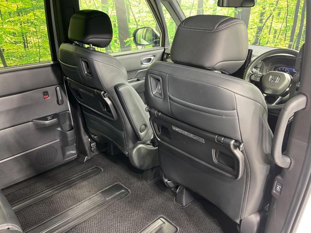 ステップワゴン スパーダ　４ＷＤ　ＳＤナビ　バックカメラ　ホンダセンシング　両側電動スライド　パワーバックドア　アダプティブクルーズ　ＬＥＤヘッド　ＥＴＣ　ドライブレコーダー　シートヒーター　Ｂｌｕｅｔｏｏｔｈ再生　禁煙車（27枚目）