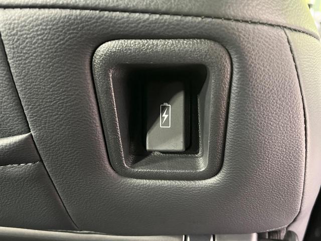 ステップワゴン スパーダ　４ＷＤ　ＳＤナビ　バックカメラ　ホンダセンシング　両側電動スライド　パワーバックドア　アダプティブクルーズ　ＬＥＤヘッド　ＥＴＣ　ドライブレコーダー　シートヒーター　Ｂｌｕｅｔｏｏｔｈ再生　禁煙車（56枚目）