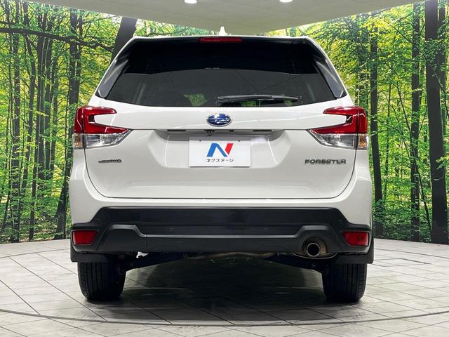 フォレスター プレミアム 4WD 純正8インチナビ ダイアトーンサウンド バックカメラ 衝突軽減装置 アイサイトセイフティプラス 前席+後席左右シートヒーター ステアリングヒーター レーダークルーズ LEDヘッド 禁煙車(16枚目)