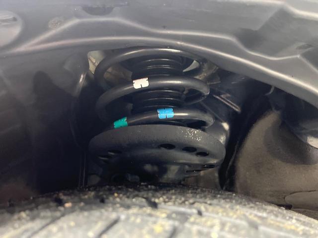 フォレスター プレミアム 4WD 純正8インチナビ ダイアトーンサウンド バックカメラ 衝突軽減装置 アイサイトセイフティプラス 前席+後席左右シートヒーター ステアリングヒーター レーダークルーズ LEDヘッド 禁煙車(21枚目)